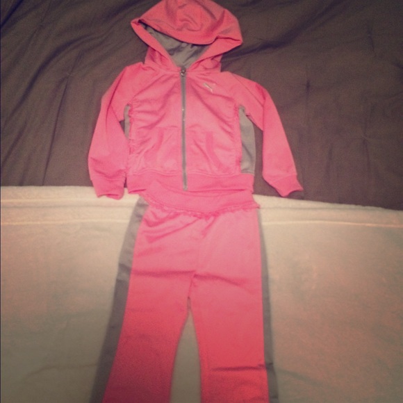 ‼️💥💥FINAL PRICE 💥💥‼️🎀Puma track set🎀