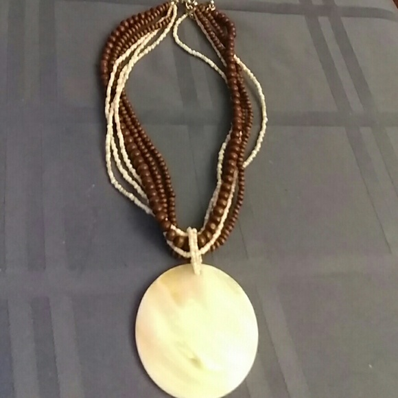 Brown and pearl white necklace