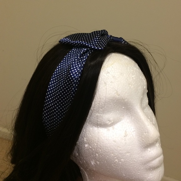 Headband - Picture 3 of 4