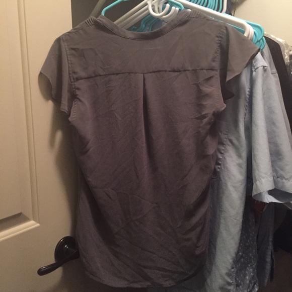 Grey Chiffon Blouse by H&M size 8W NWOT - Picture 2 of 3