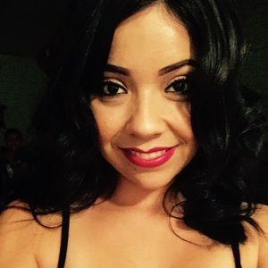 Meet your Posher, Genevieve