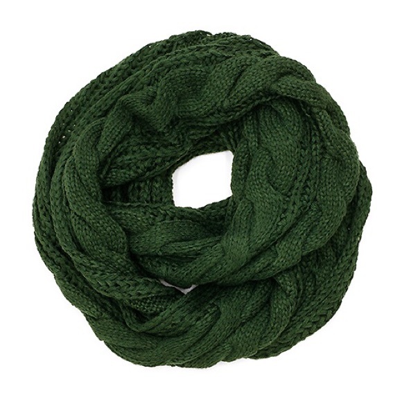Chunky Solid Color Cable Knitted Infinity Scarf - Picture 2 of 2