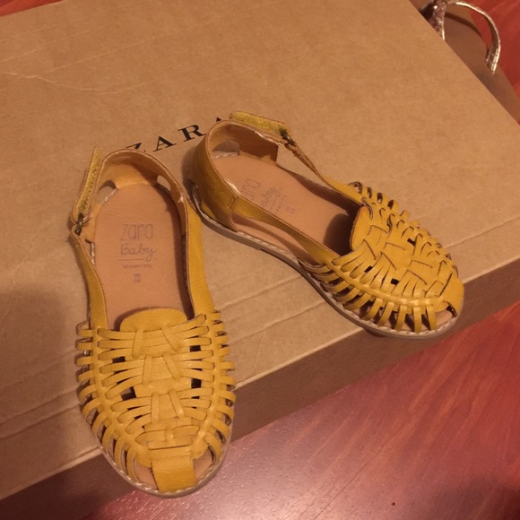 🌺sold🌺Zara sandals for toddler