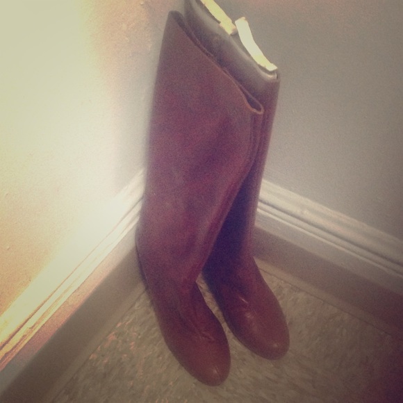 Dollhouse Shoes - dollhouse brown boots !