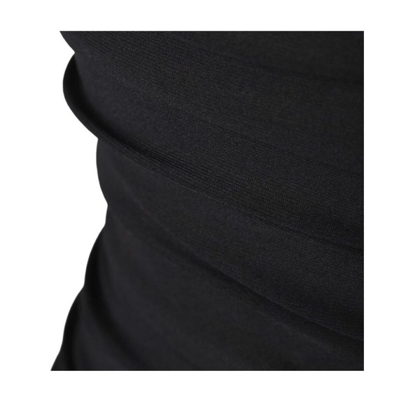 🌹BEAUTIFUL Little Black Dress 🌹 - Picture 3 of 4