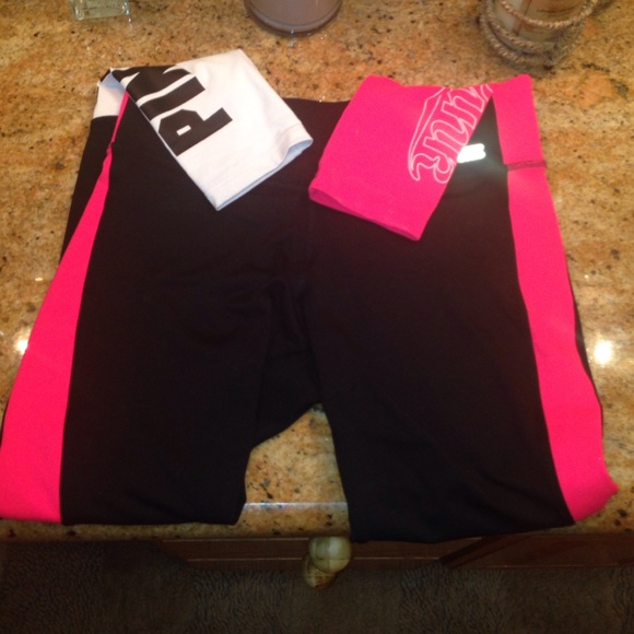 VS PINK RARE LEGGINGS