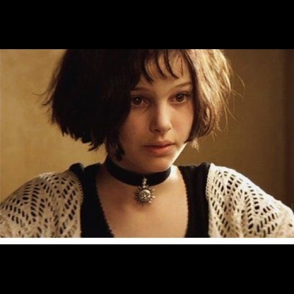 Matilda inspired 90s crochet crop cardi