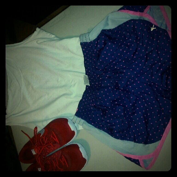 Workout shorts - Picture 1 of 1