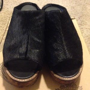 Ecote Black Mule Shoes