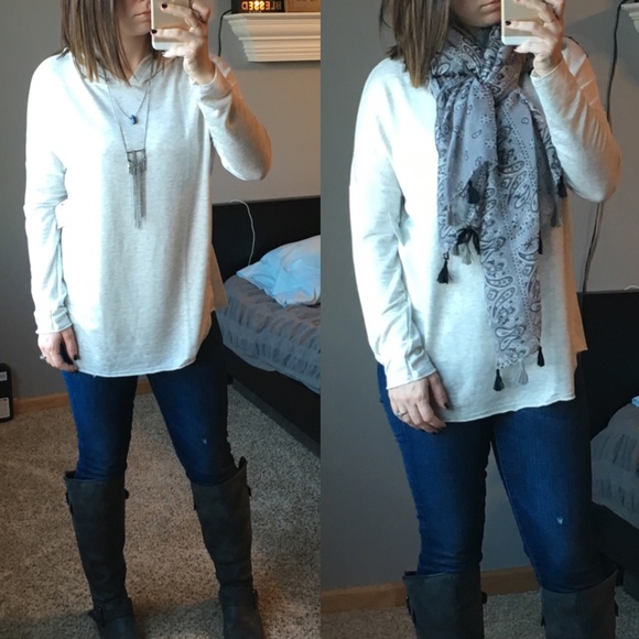 Reserved
💖 Lightweight Grey Marbled Sweatshirt - Picture 2 of 3