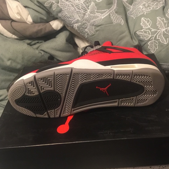 Air Jordan Toro 4's - Picture 2 of 3