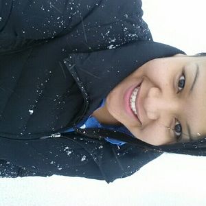 Meet your Posher, Noemi