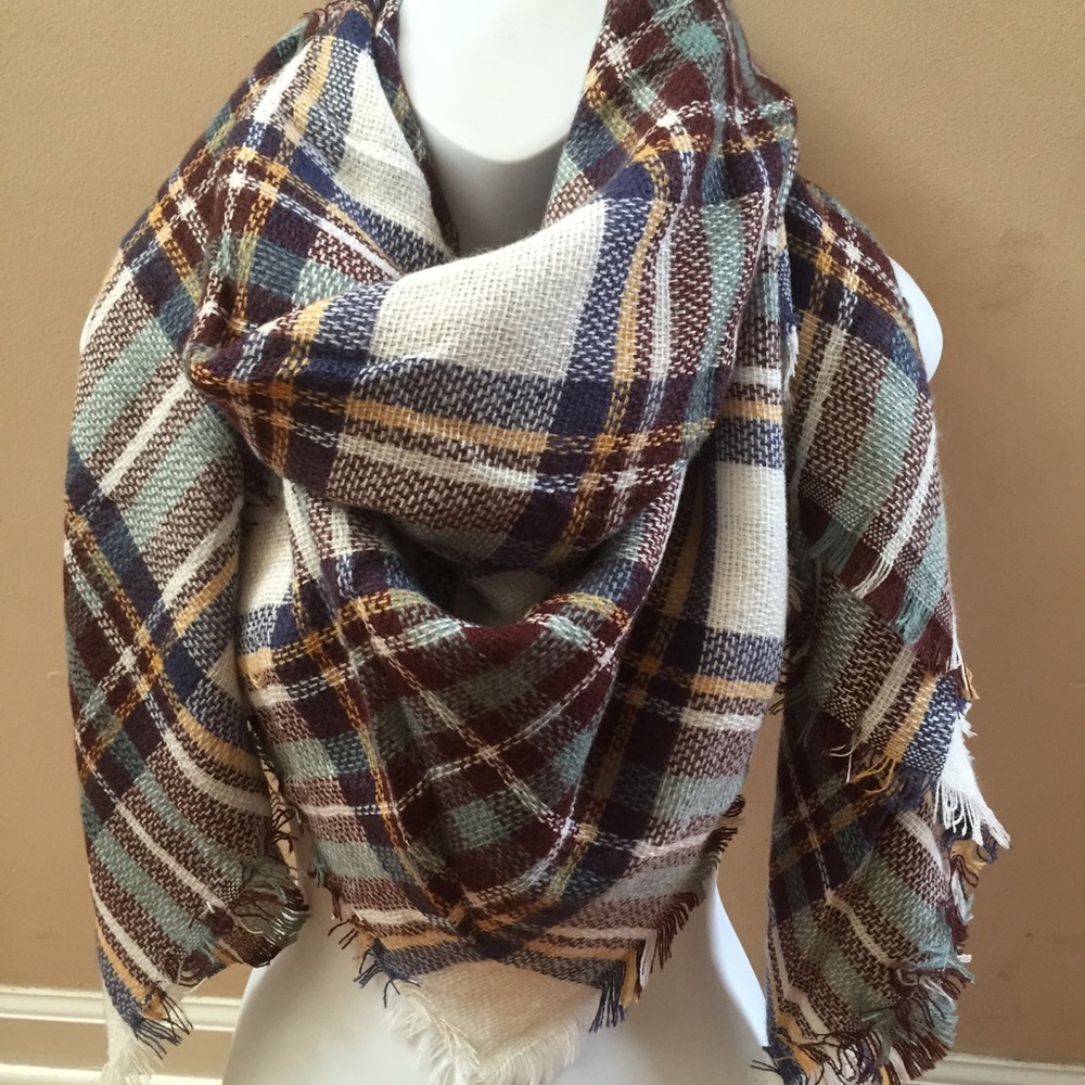 * SALE * Plaid Tartan Blanket Scarf