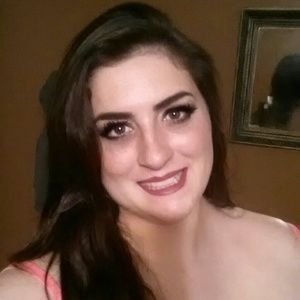 Meet your Posher, Christa