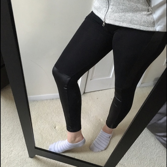 Black leggings with vegan leather - Picture 4 of 4