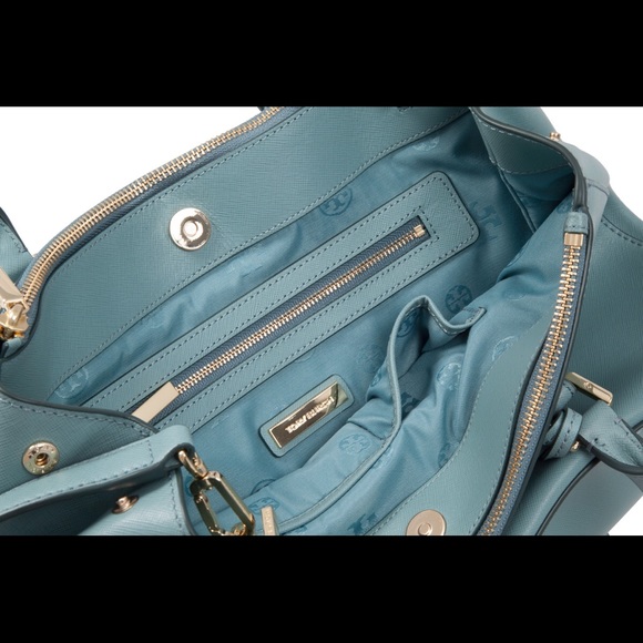 NEW authentic Tory burch bag - Picture 3 of 4