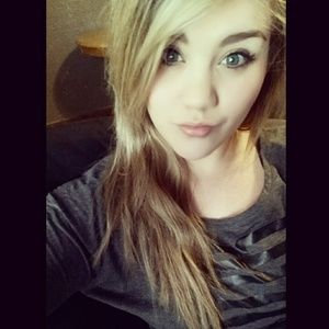 Meet your Posher, Shelby