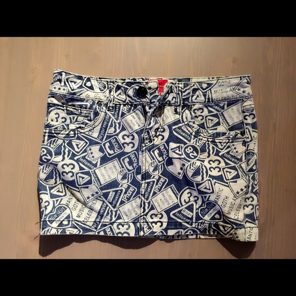 Denim A-line skirt