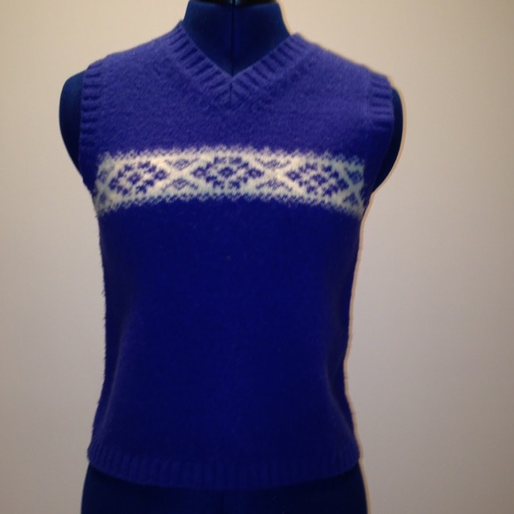 Juniors/Ladies Sweater Vest