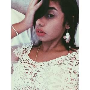 Meet your Posher, Hillary