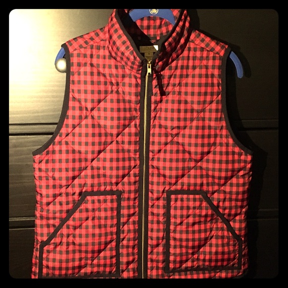 JCrew Factory Red and Black Plaid Vest Size M