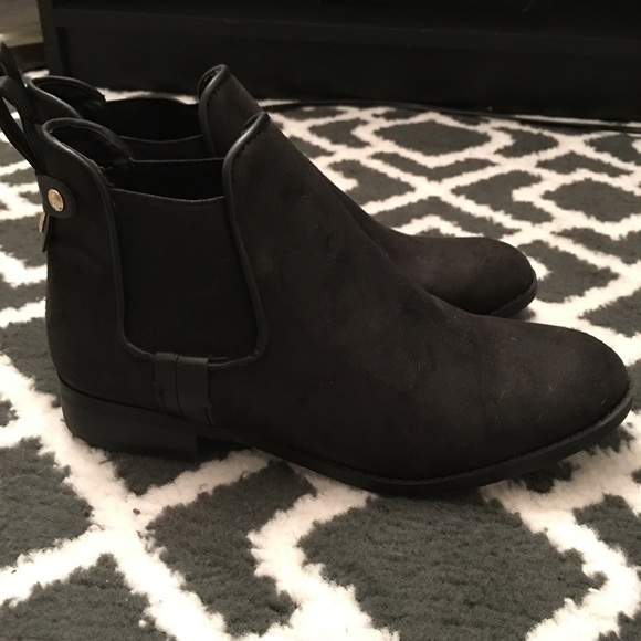 Short boots/booties