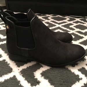 Short boots/booties