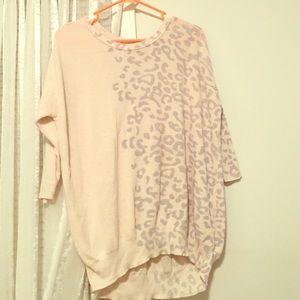 High low leopard print baggy sweater