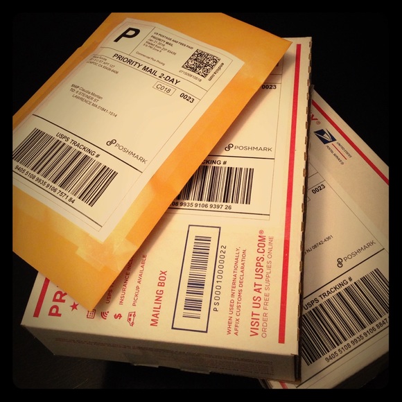 Getting ready to ship packages 🤓🤓