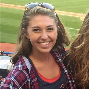 Meet your Posher, Laurel