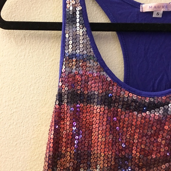 💕Sequined Tank Top💕 - Picture 3 of 3