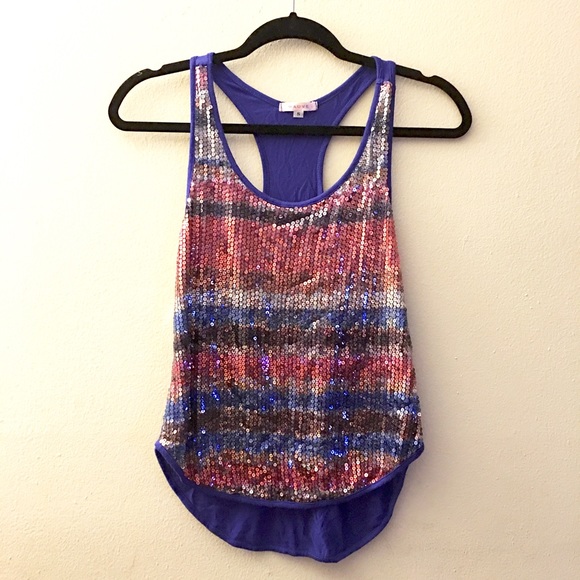 💕Sequined Tank Top💕