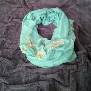 Mint green scarf with skulls!