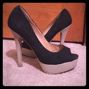 Black Open toed Pumps!