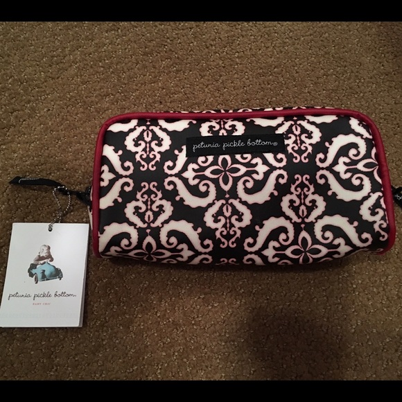 Petunia pickle bottom makeup bag