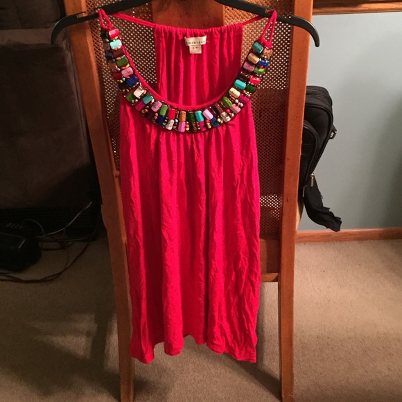 Red tank w/ stone neckline