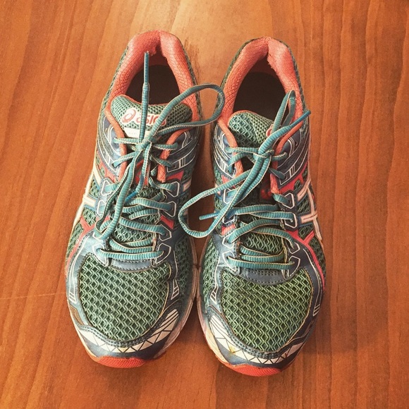 👟 Asics Women's Running Sneakers 👟