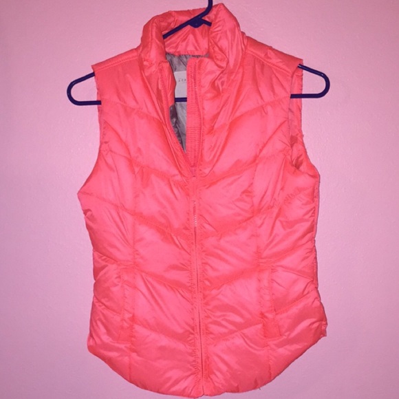 Aeropostale vest