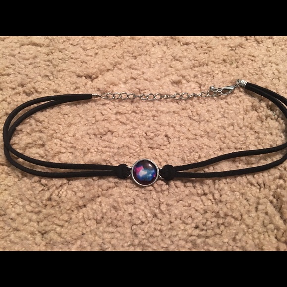 Galaxy choker