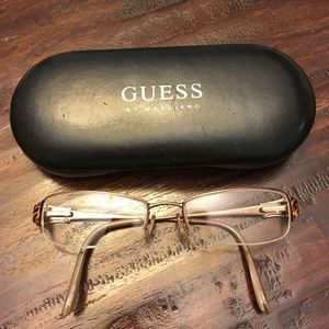 Guess leopard print glasses