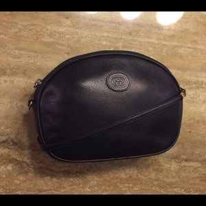 SOLD Pristine Navy Italian  GG cross bag! ❤️