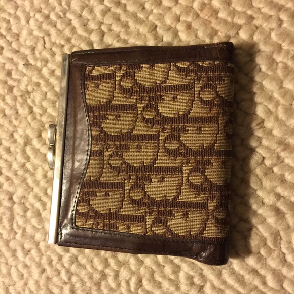 Christian Dior Wallet - Picture 1 of 3