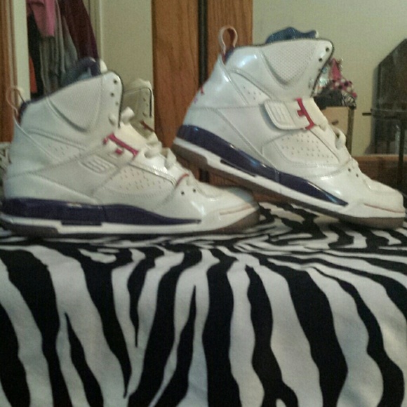 Jordan flights - Picture 2 of 4