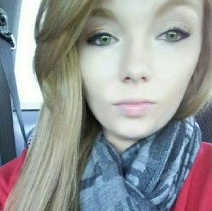 Meet your Posher, Natasha