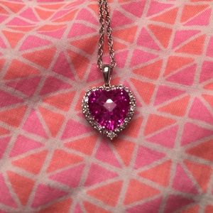 🚨Reduced🚨Pink sapphire heart necklace