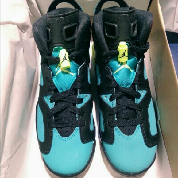 Teal 6s