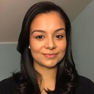 Meet your Posher, Maira