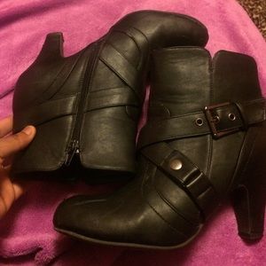 Black Jennifer Lauren Booties