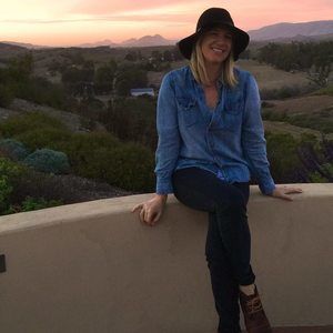 Meet your Posher, Jennifer