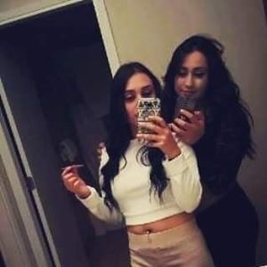 Meet your Posher, Lenore